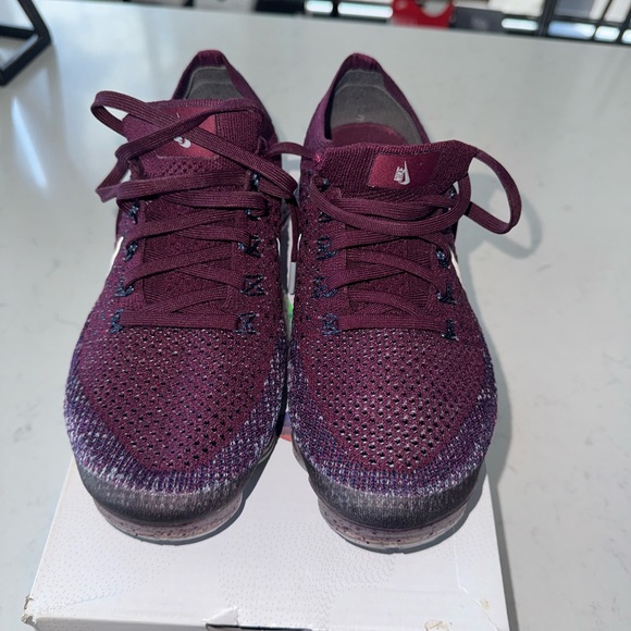 Nike Vapormax - Picture 3 of 5